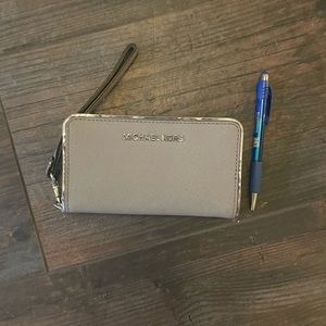 MK wristlet